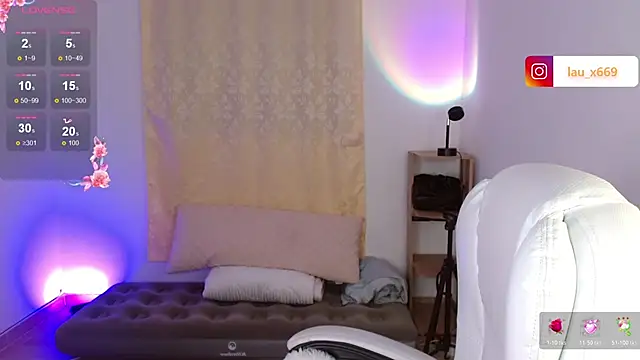 Snapshot of isabella1616 chatting on November 6, 3:07 am isabella1616 online show from November 6, 3:07 am