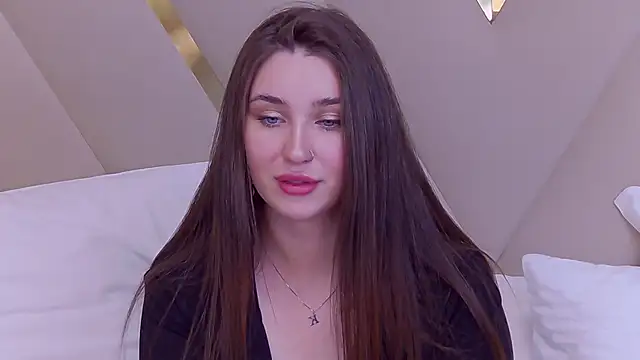 KiraBarlows online show from February 4, 9:31 pm