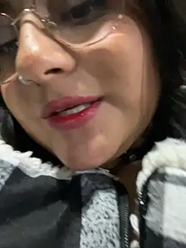 VanneCute1 online show from January 26, 3:27 am