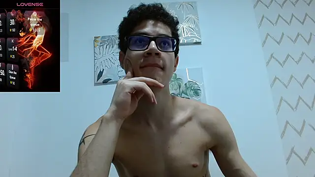 Snapshot of wolfandsky chatting on November 11, 10:59 am wolfandsky online show from November 11, 10:59 am