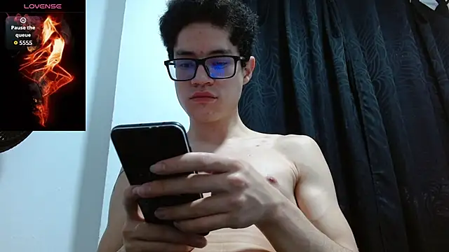 Snapshot of wolfandsky chatting on November 14, 11:42 am wolfandsky online show from November 14, 11:42 am