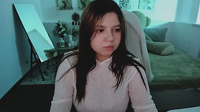 DiaAngell online show from April 18, 10:32 pm