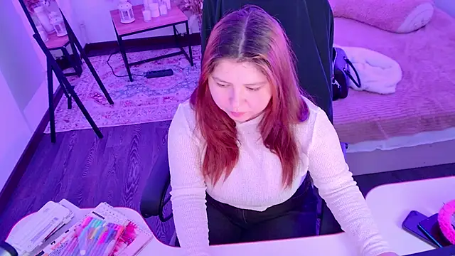 DiaAngell online show from April 21, 7:39 pm