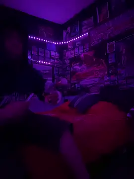 Snapshot of Blade_Ryder666 chatting on November 10, 6:01 am Blade Ryder666 online show from November 10, 6:01 am