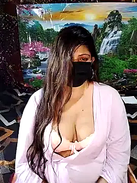 Lovely WINDI online show from January 24, 9:05 pm