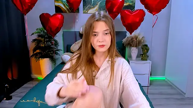 Snapshot of RayWillliams chatting on March 15, 2:46 am RayWillliams online show from March 15, 2:46 am