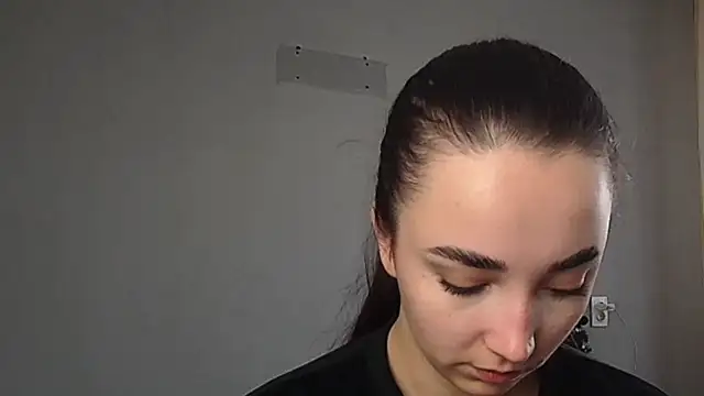 Snapshot of Eva_Gloryy chatting on February 10, 8:51 am Eva Gloryy online show from February 10, 8:51 am