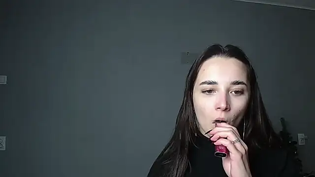 Snapshot of Eva_Gloryy chatting on February 15, 6:15 pm Eva Gloryy online show from February 15, 6:15 pm