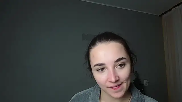 Snapshot of Eva_Gloryy chatting on February 16, 4:14 pm Eva Gloryy online show from February 16, 4:14 pm