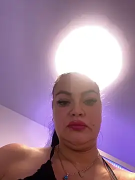 HotLivv69 online show from October 21, 10:10 pm