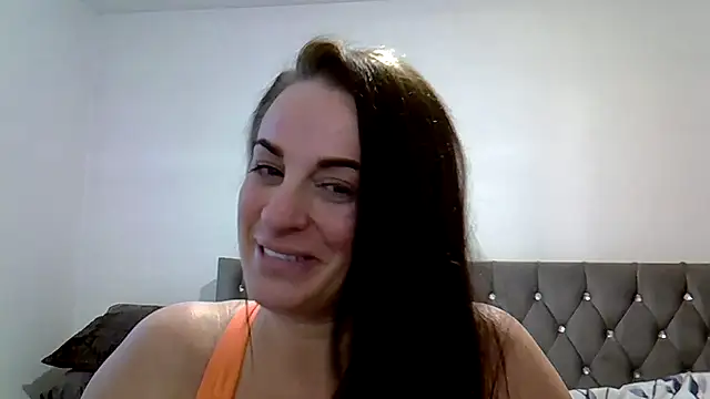 Snapshot of Bonnie_Lovex chatting on February 12, 2:21 pm Bonnie Lovex online show from February 12, 2:21 pm