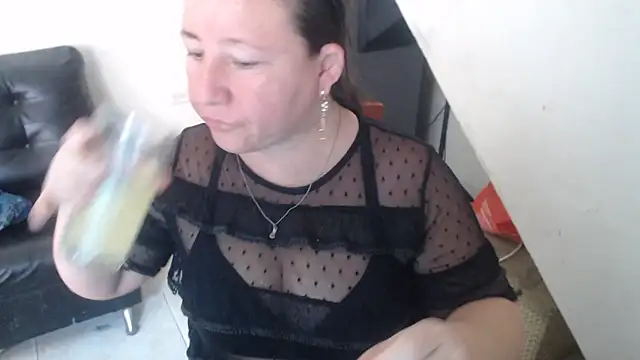 Yohis Kiut25 online show from September 24, 6:11 pm