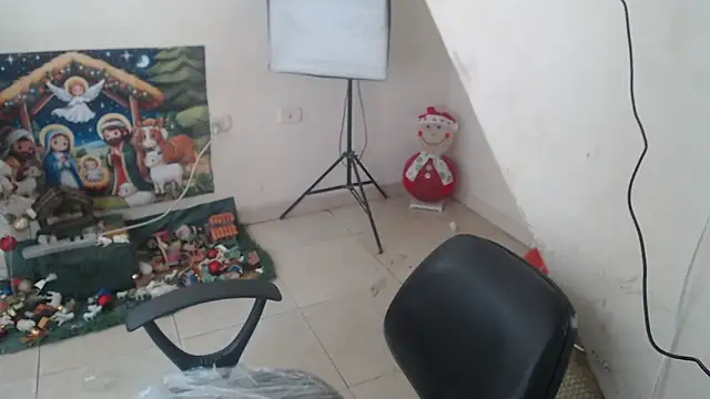 Yohis Kiut25 online show from November 27, 5:15 pm