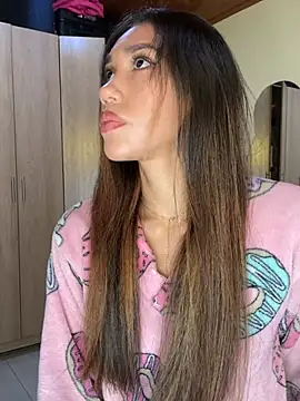 zoe storm online show from April 17, 11:41 pm