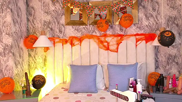 Snapshot of Pocahontas_BGB chatting on October 30, 9:26 pm Pocahontas BGB online show from October 30, 9:26 pm