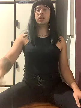 Snapshot of sofia_esclava chatting on November 4, 7:02 pm sofia esclava online show from November 4, 7:02 pm