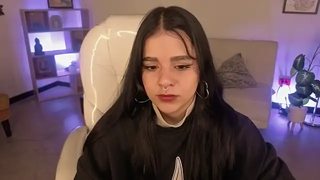 Snapshot of Nicole_Foxx_ chatting on November 27, 7:38 pm Nicole Foxx online show from November 27, 7:38 pm