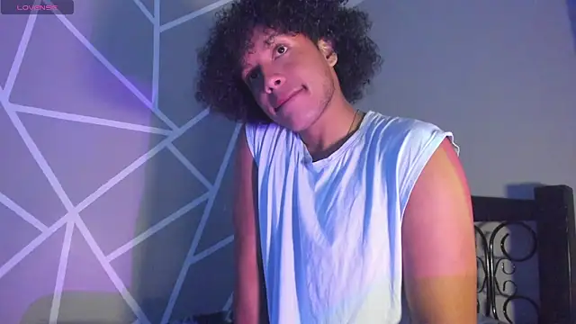 DanteAndKyle online show from April 15, 10:32 pm