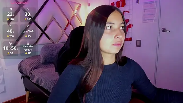 Snapshot of sofia__james chatting on March 13, 9:37 pm sofia james online show from March 13, 9:37 pm