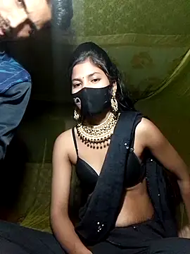 Hot couple 1 online show from March 10, 4:14 pm