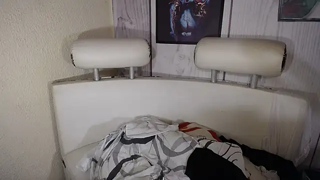 JULIANAWET69 online show from February 12, 3:07 am