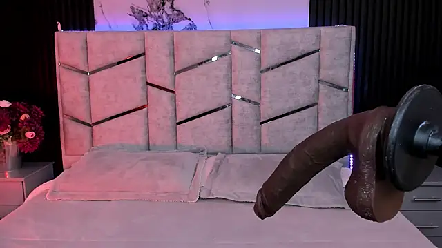 Snapshot of Gigidoll chatting on November 14, 11:31 am Gigidoll online show from November 14, 11:31 am