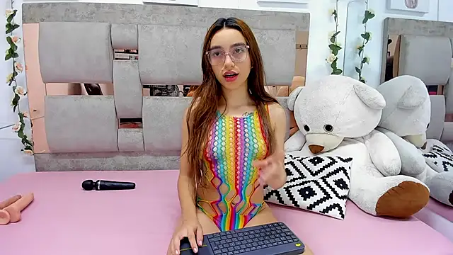 Snapshot of Ashley_7777 chatting on January 25, 2:25 pm Ashley 7777 online show from January 25, 2:25 pm