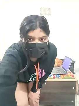 Snapshot of night_queen07 chatting on January 19, 7:58 pm night queen07 online show from January 19, 7:58 pm