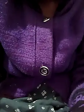 Snapshot of Sexy_Tanya69 chatting on December 16, 1:32 am Sexy Tanya69 online show from December 16, 1:32 am