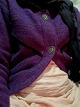 Sexy Tanya69 online show from December 19, 3:52 pm