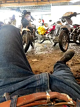 Snapshot of Avila67 chatting on December 2, 1:28 pm Avila67 online show from December 2, 1:28 pm