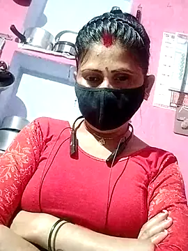 Snapshot of Bhavya_Bhan chatting on February 13, 10:54 pm Bhavya Bhan online show from February 13, 10:54 pm