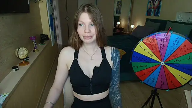 Snapshot of ReginaSparkle chatting on June 1, 6:26 am ReginaSparkle online show from June 1, 6:26 am
