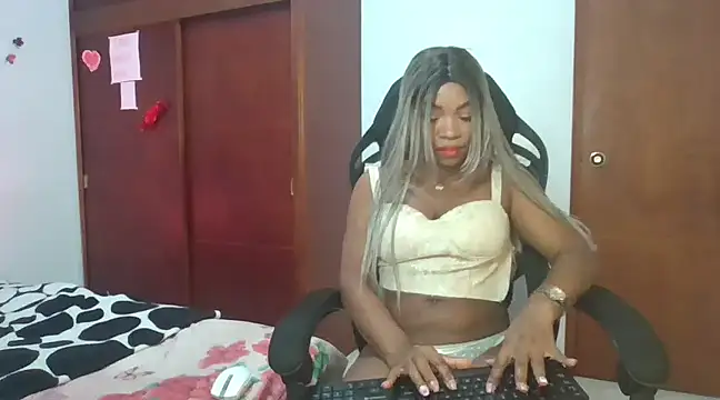 SaraYedid17 online show from February 23, 6:49 am