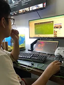 Snapshot of SievingPrep chatting on November 14, 2:49 pm SievingPrep online show from November 14, 2:49 pm