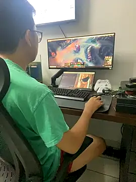 Snapshot of SievingPrep chatting on December 3, 4:38 pm SievingPrep online show from December 3, 4:38 pm