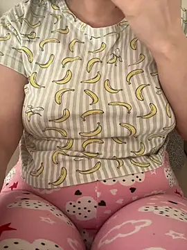 haskadin online show from February 20, 9:00 am