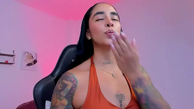 sophierooy22 online show from February 5, 3:16 pm