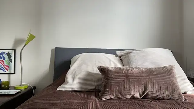 Prolapse Pig online show from February 25, 4:49 pm