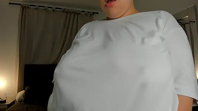 brithany olson25 online show from April 18, 2:48 am