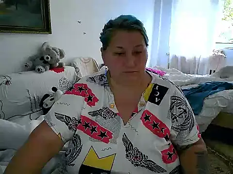 Snapshot of mayamayx chatting on September 10, 6:57 am mayamayx online show from September 10, 6:57 am