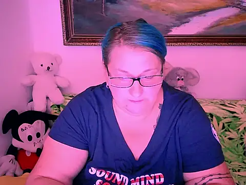 Snapshot of mayamayx chatting on October 7, 7:44 pm mayamayx online show from October 7, 7:44 pm