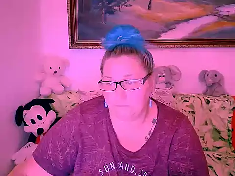 Snapshot of mayamayx chatting on October 18, 7:25 pm mayamayx online show from October 18, 7:25 pm