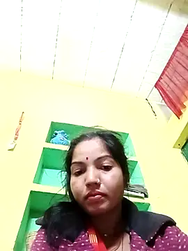 Bhuvi Bedi online show from February 1, 11:06 pm