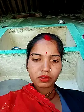 Bhuvi Bedi online show from February 9, 5:19 am