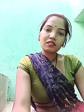 Bhuvi Bedi online show from March 8, 10:11 am