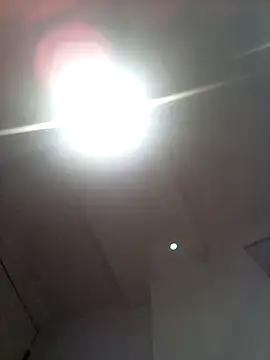 Snapshot of HotHornyEmmaX chatting on February 23, 10:09 pm HotHornyEmmaX online show from February 23, 10:09 pm