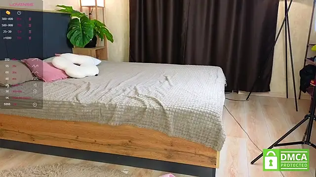 beatrishaa online show from March 12, 3:07 pm