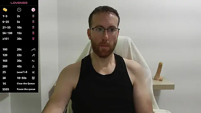 Snapshot of machohiberiko chatting on February 9, 7:19 pm machohiberiko online show from February 9, 7:19 pm