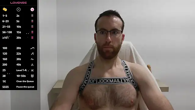 Snapshot of machohiberiko chatting on February 11, 6:55 pm machohiberiko online show from February 11, 6:55 pm